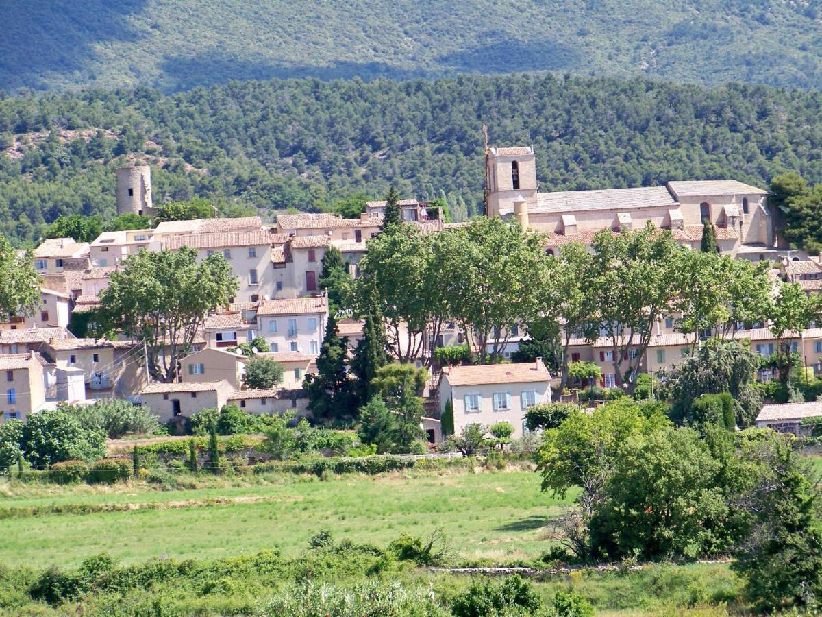 Logis Hotel De L'Etang Cucuron Kültér fotó
