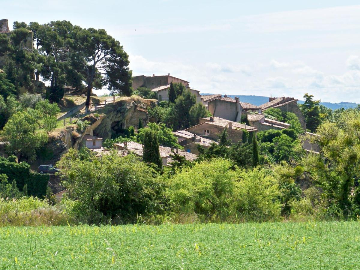 Logis Hotel De L'Etang Cucuron Kültér fotó